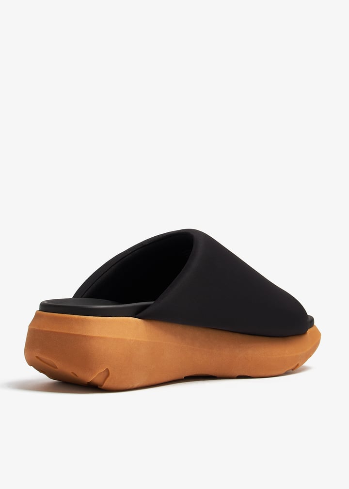 mw001e45-black_6.jpg?ts=20240620033525