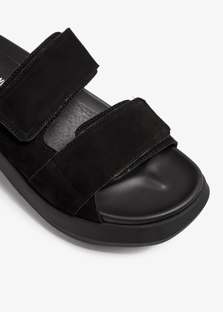 mw001e49b-black_5.jpg?ts=20240820163522