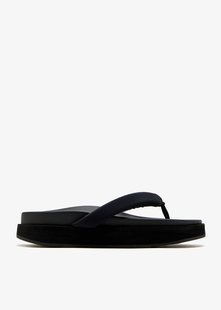 mw001e55-black_1.jpg?ts=20250514031422