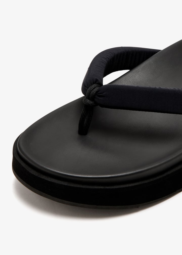mw001e55-black_5.jpg?ts=20250514031422