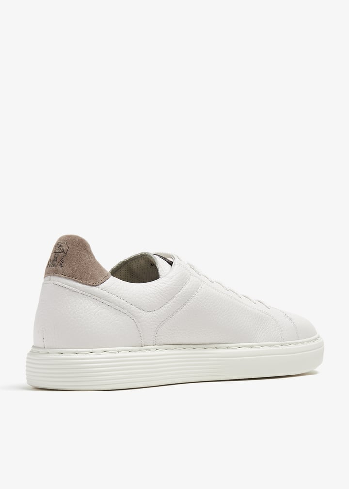 Brunello Cucinelli Grained calfskin sneakers for Men - White