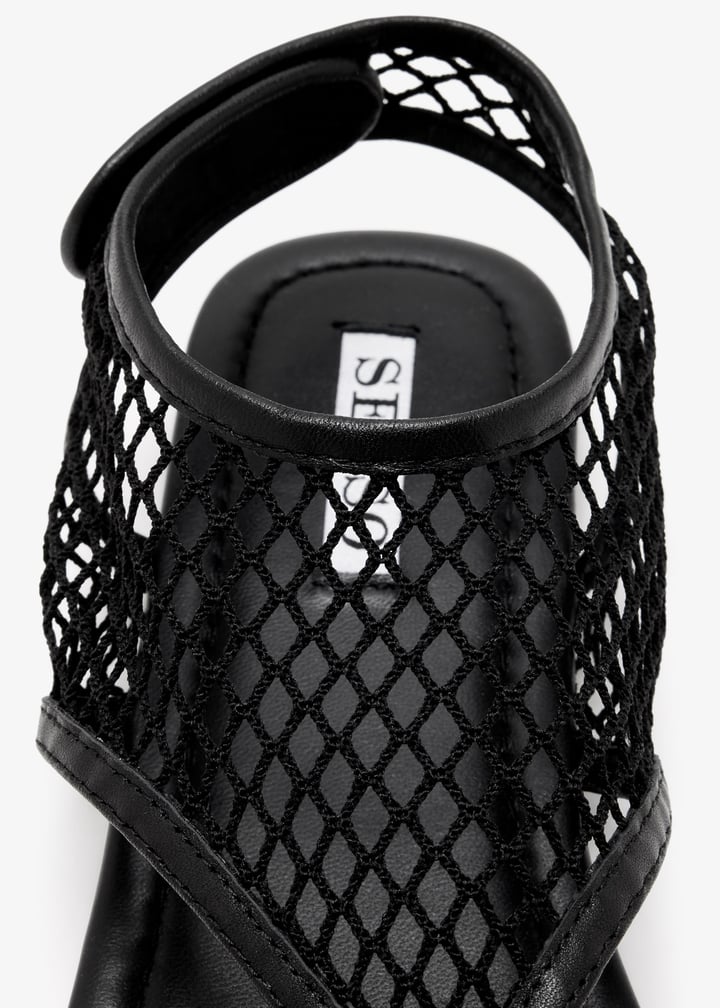 nika-ebony_5.jpg?ts=20260217020630