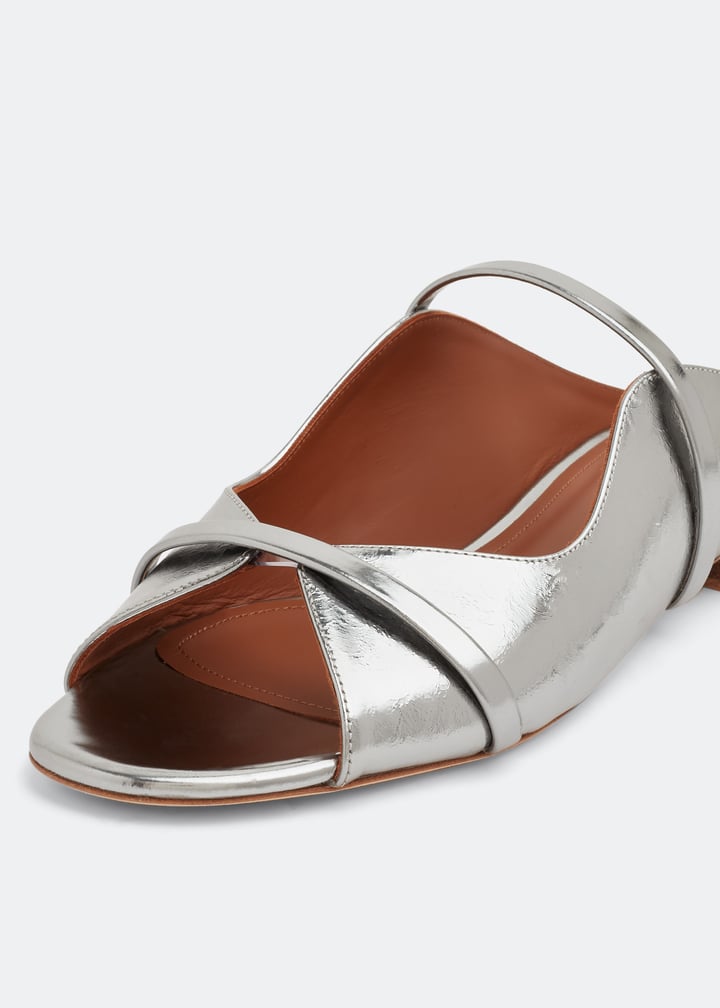 norah10-8-stlstl_3.jpg?ts=20220611030520