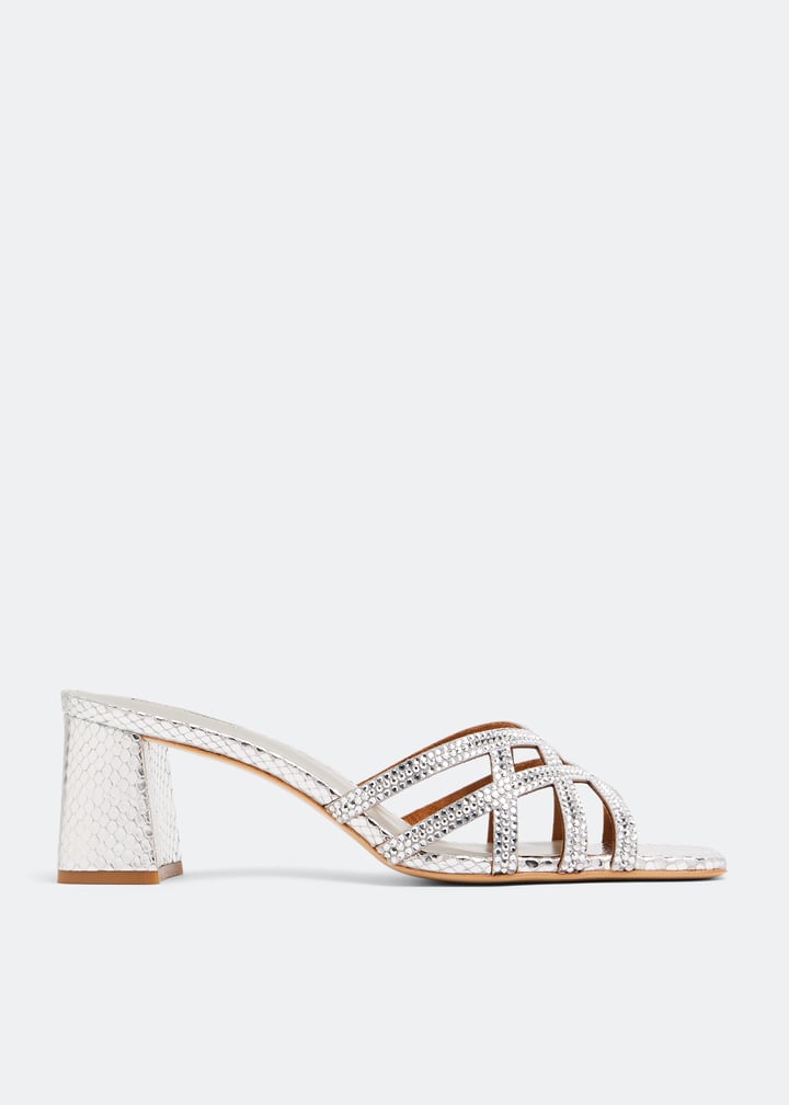 novella-silver_1.jpg?ts=20230419031511