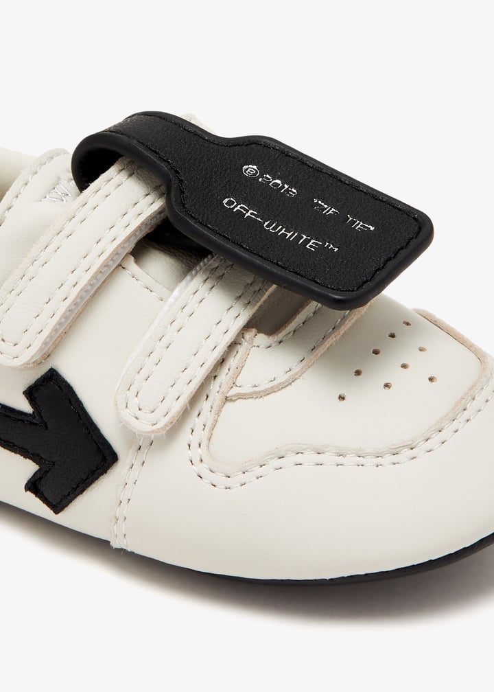 obix001c99lea002-0110_5.jpg?ts=20241225040625