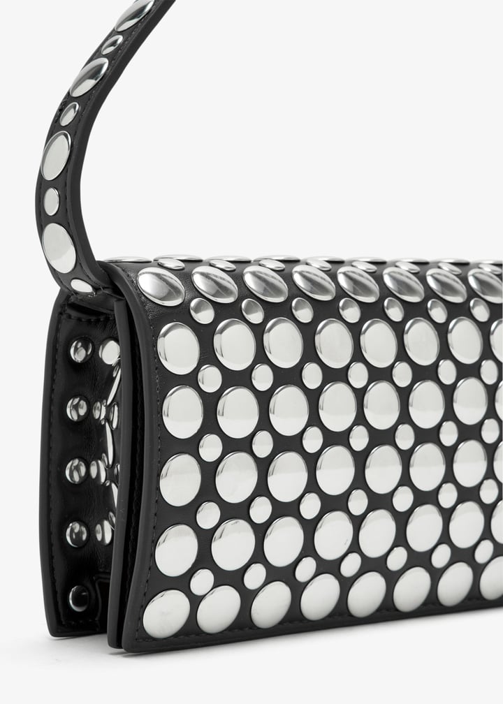 olivia-black_5.jpg?ts=20251120165755