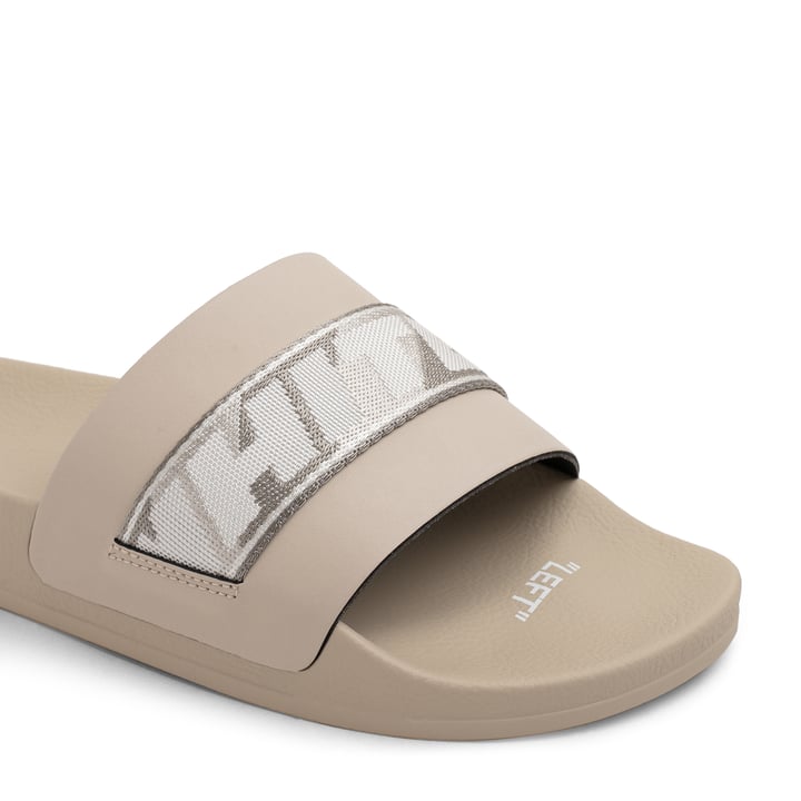 omia088f21fab003-0909_3.jpg?ts=20220504184955