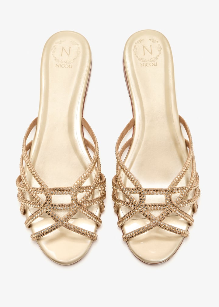 pasqelina-golpat_7.jpg?ts=20260204022256