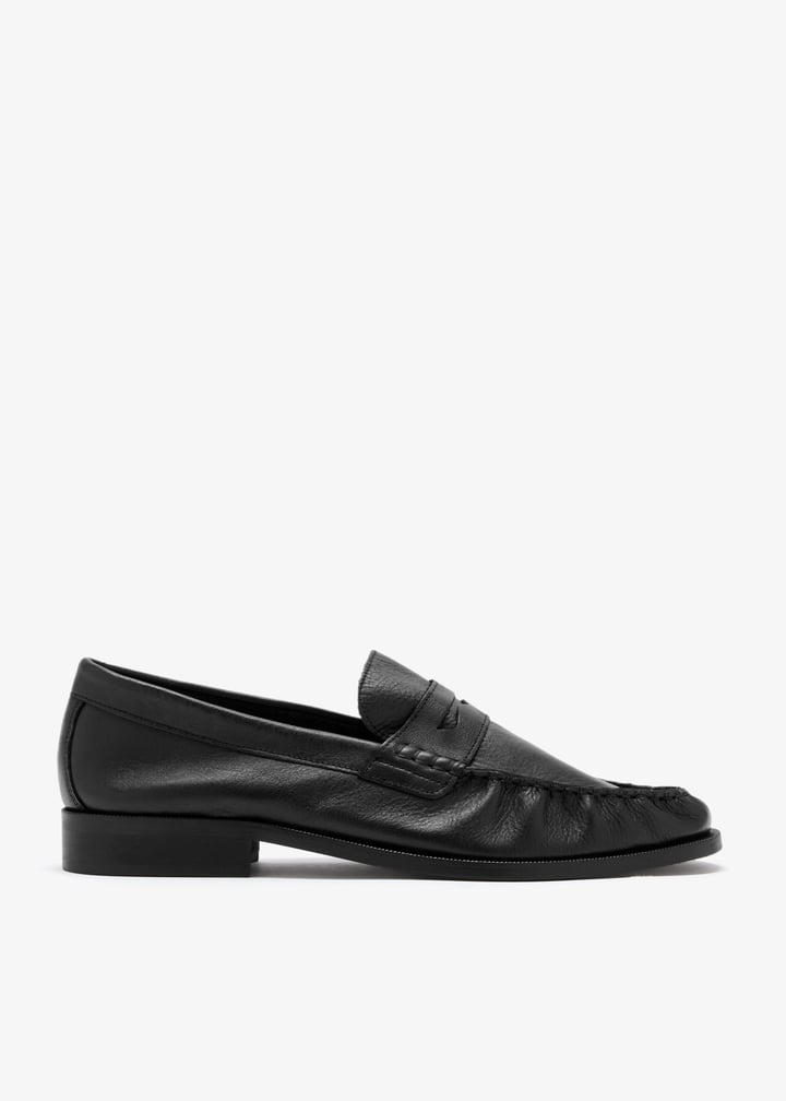 peblkpleat-black_1.jpg?ts=20260922155543