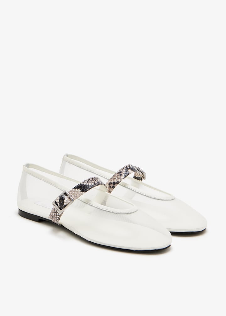 pernille-white_7.jpg?ts=20251009034607