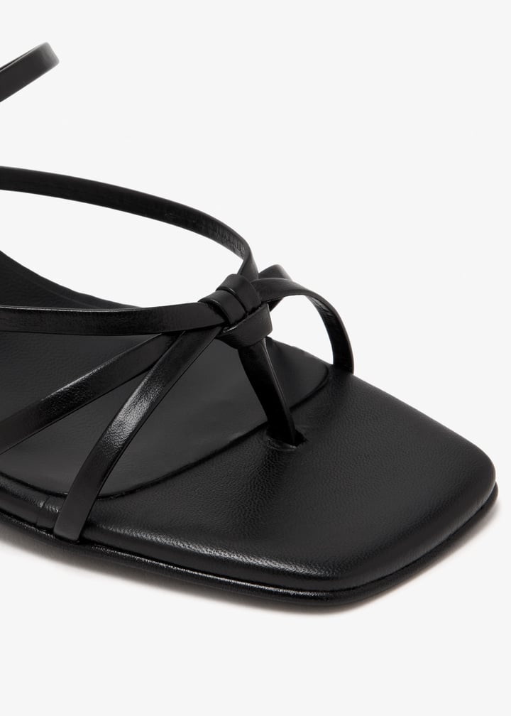 phoebe-black_5.jpg?ts=20260104185555