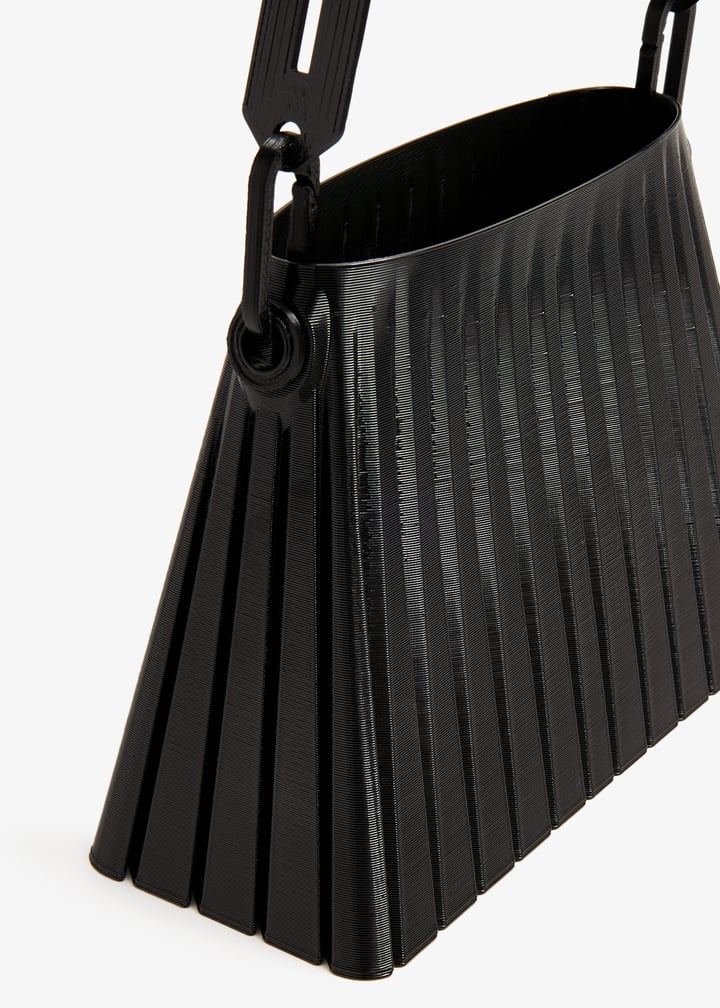 pl01-blk_5.jpg?ts=20240425033045