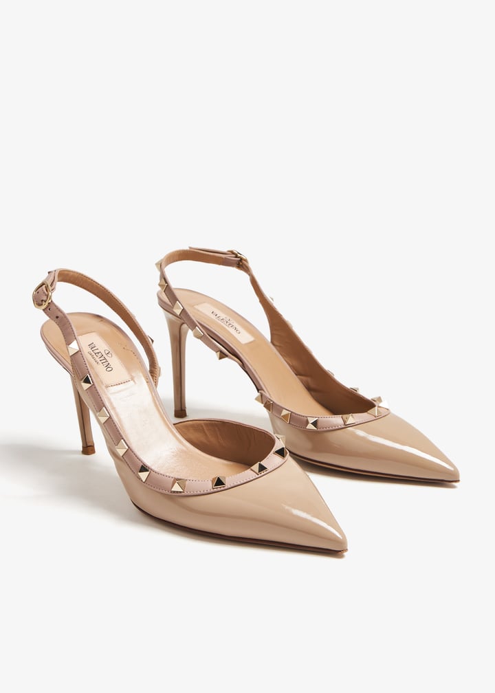 パンプス ROCKSTUD VALENTINO GARAVANI LEATHER DECOLLETE SLINGBACK Rockstud leather pumps in white - Valentino Garavani | Mytheresa
