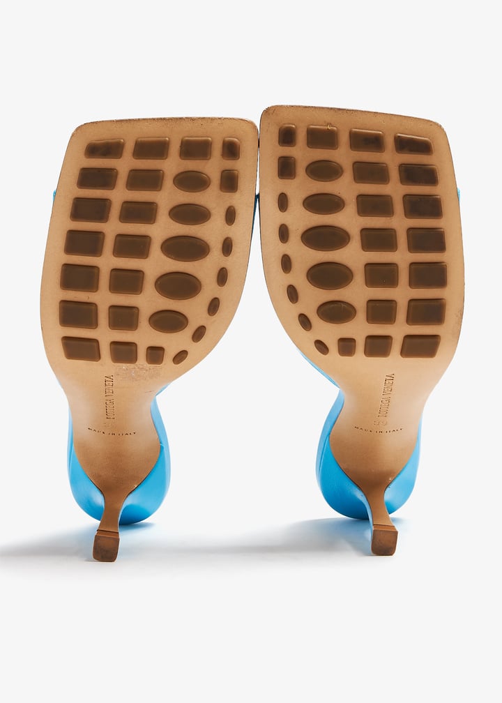 Bottega Veneta Pre-Loved Stretch mules for Women - Blue in UAE