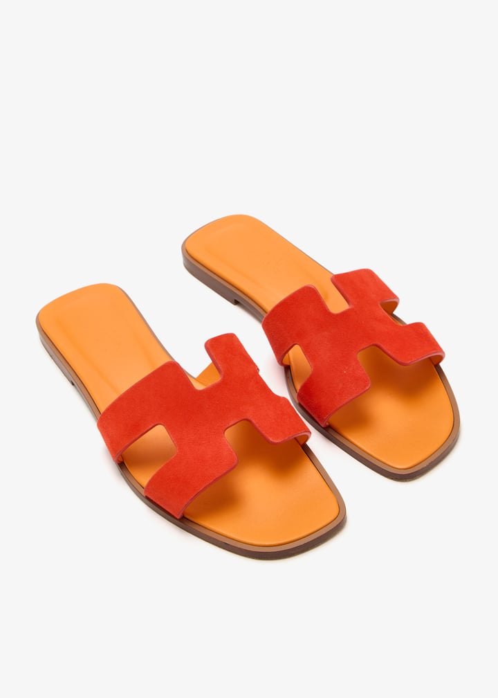Hermès Pre-Loved Oran sandals for Women - Orange in UAE
