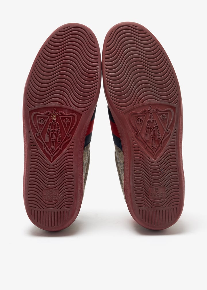 Gucci Pre-Loved GG Supreme Ace sneakers for Men Beige in UAE