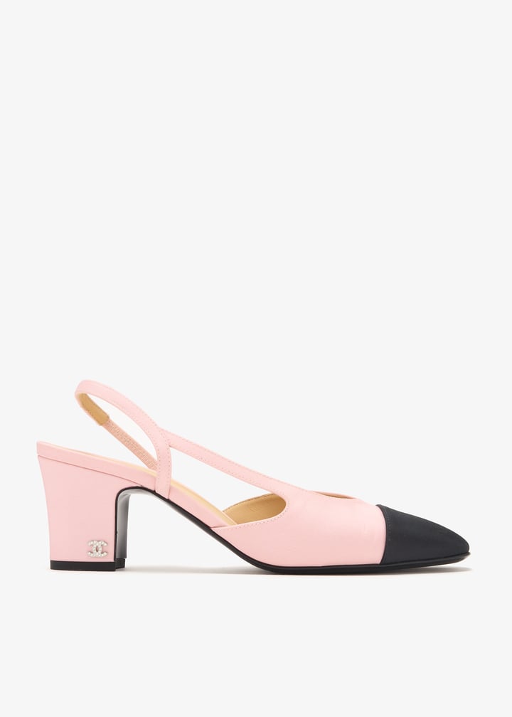 ✴CHANEL ✴超美品✨ サテンミュール Chanel, slingback heels in rhinestones - Unique Designer Pieces