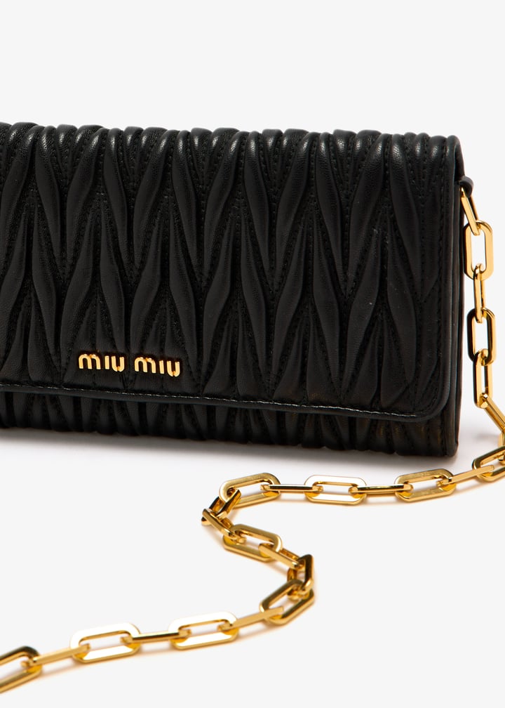 Miu Miu Pre-Loved Matelasse chain wallet for Women - Black