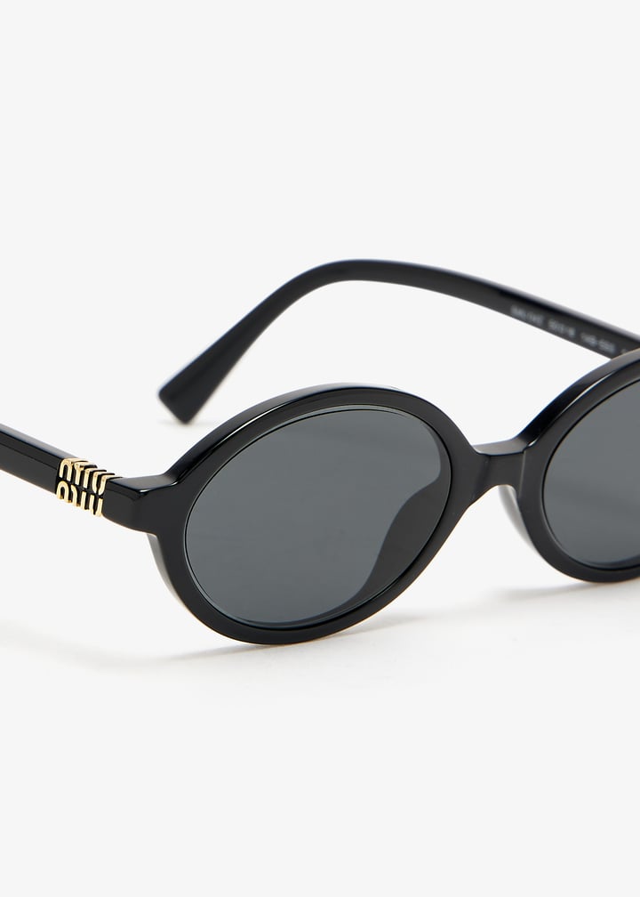 Miu Miu Pre-Loved Miu Regard sunglasses for Women - Black in