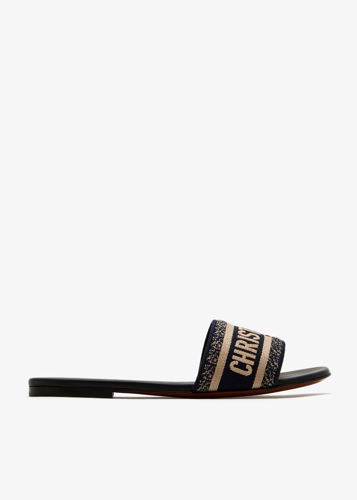 pl556230_1.jpg?ts=20250923035217