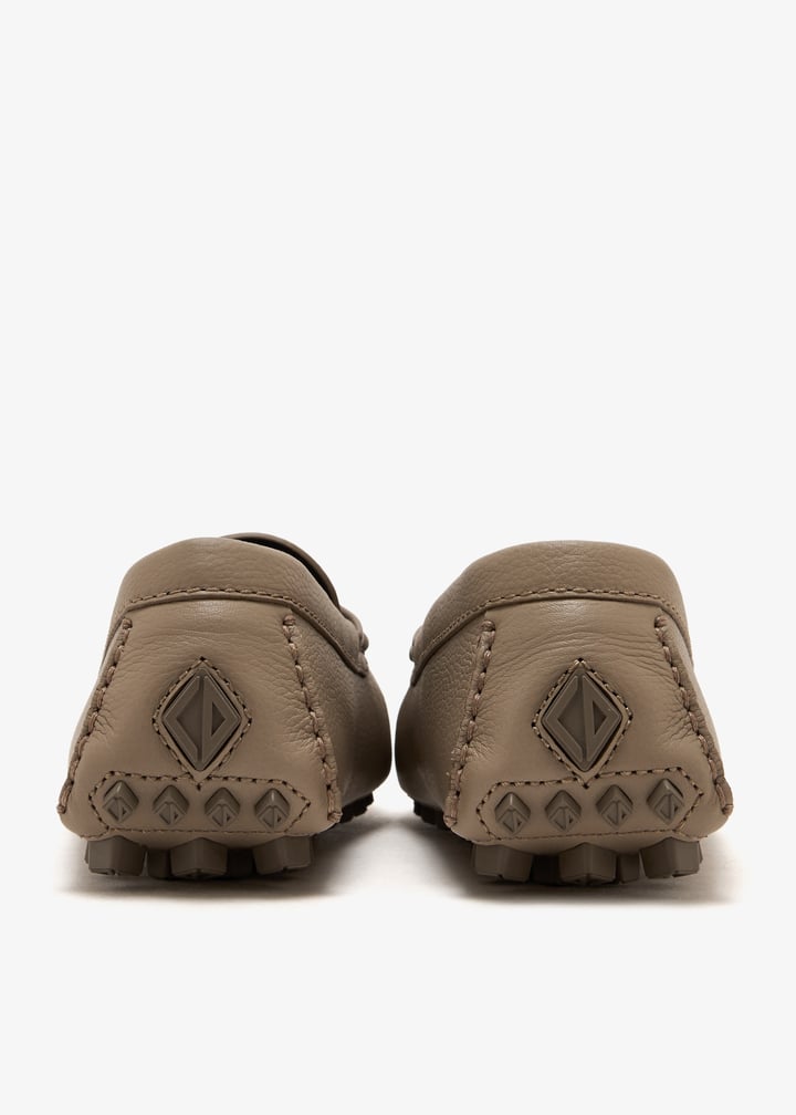 pl584808_6.jpg?ts=20251007032146