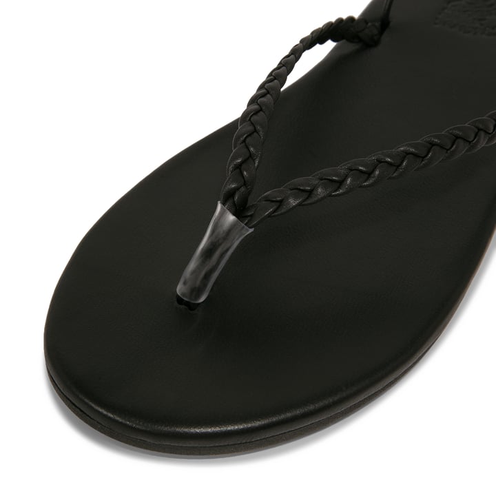 plagelaceup-black_3.jpg?ts=20220505184358