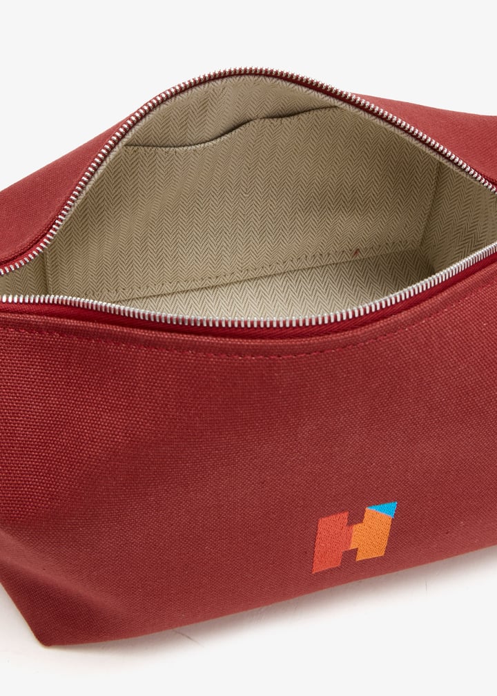 pldb34ab02-drkred_9.jpg?ts=20260417022642