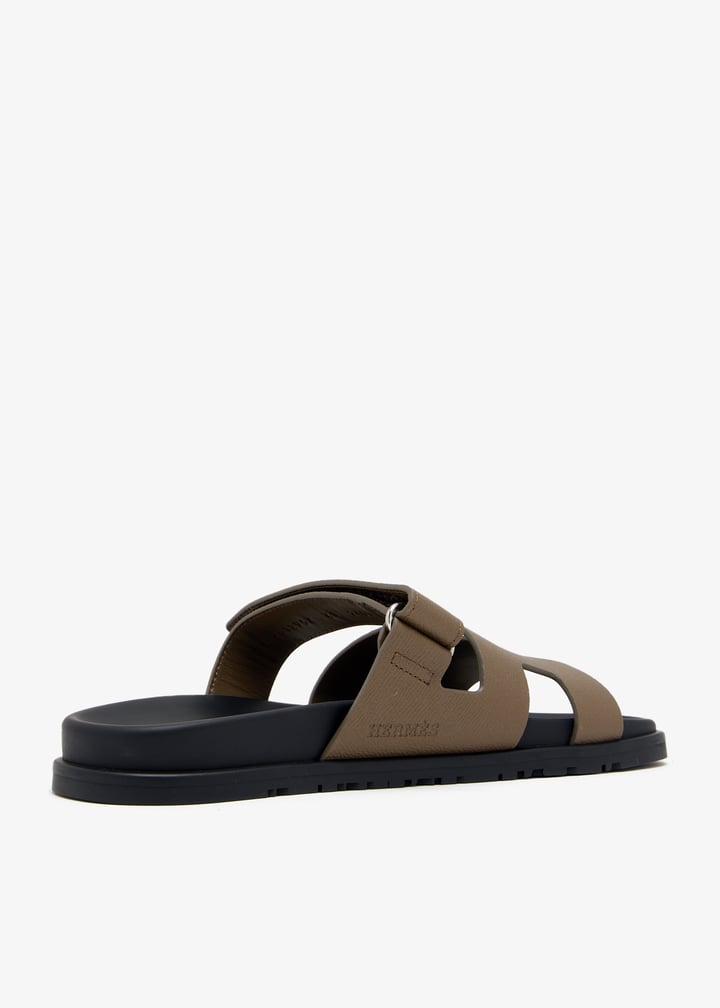 Hermès Pre-Loved Chypre sandals for Men - Taupe in UAE
