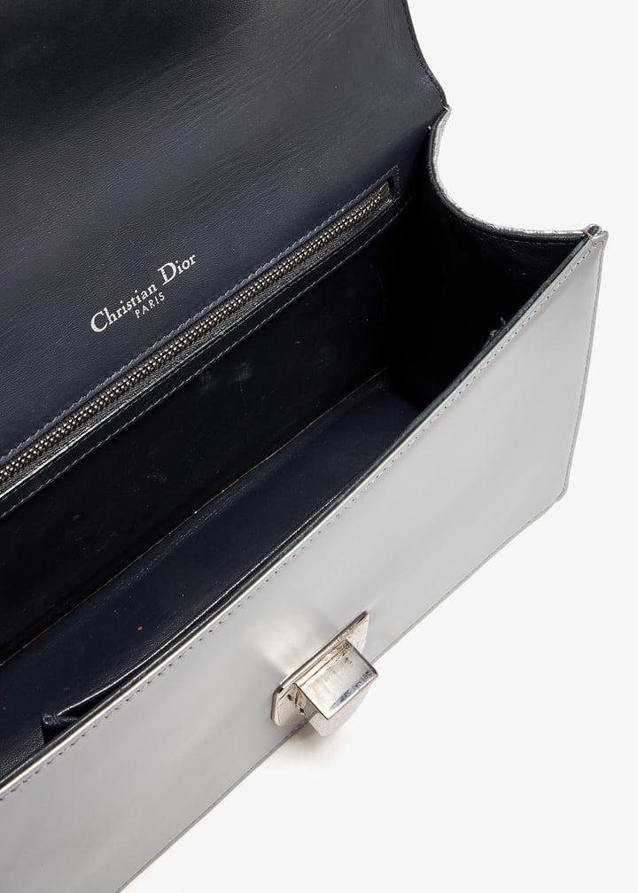 plddioramasilver001_7.jpg?ts=20240327034041