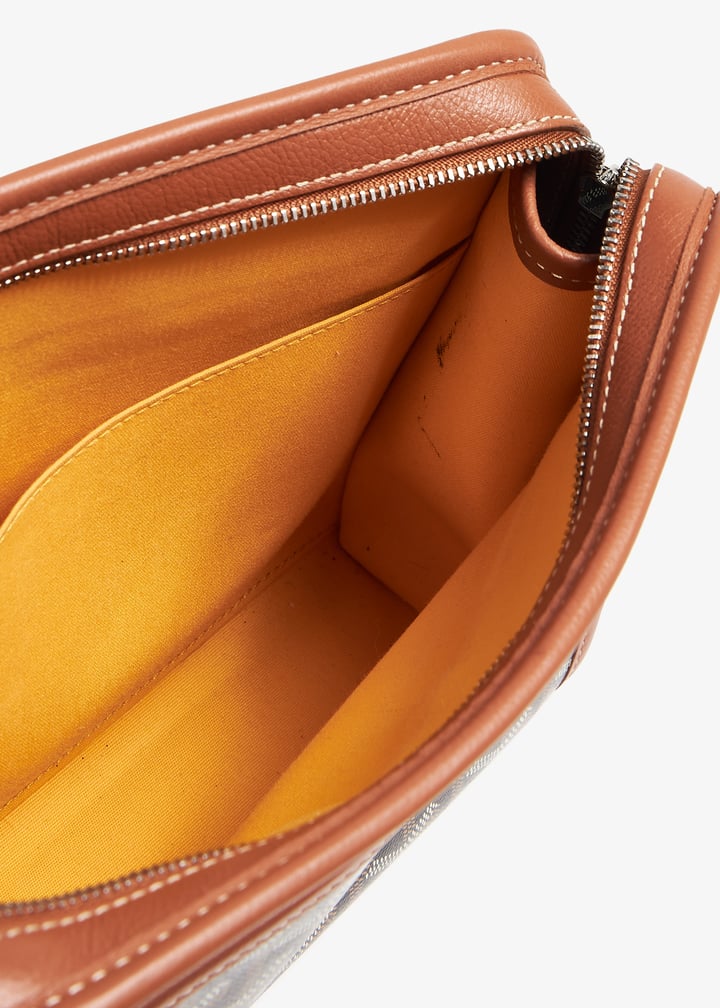 pldgoyardpouchbrown001_6.jpg?ts=20240724034622