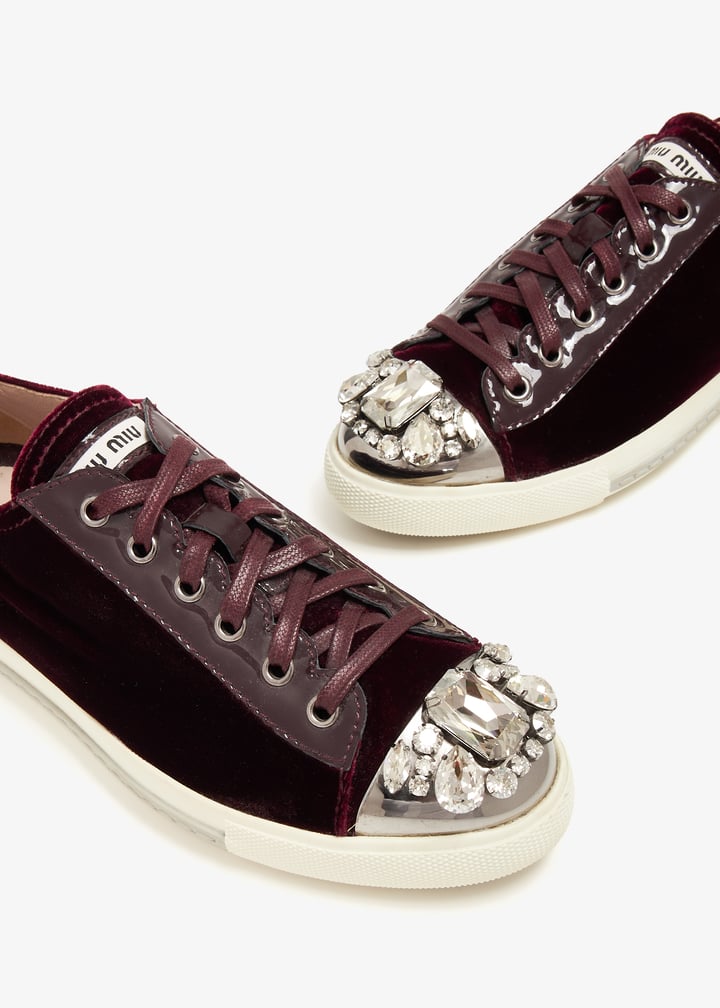 pldmiumiudarkred001_2.jpg?ts=20240130033051