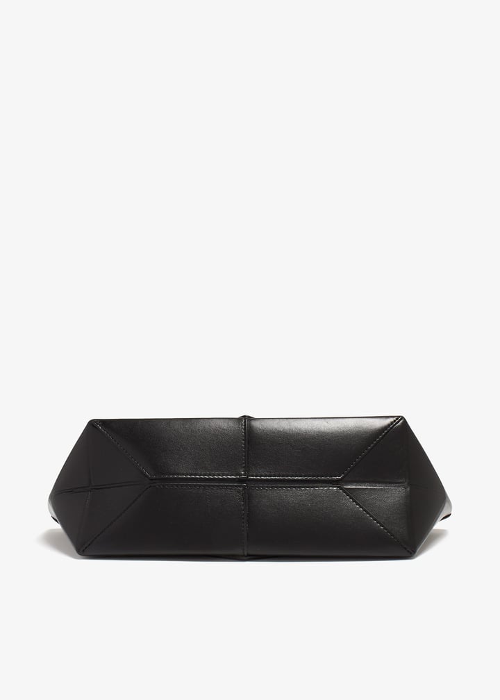 LOEWE Pre-Loved Cropped Puzzle Fold bag for Women - Black in LOEWE Pre-Loved Cropped Puzzle Fold bag for Women - Black in