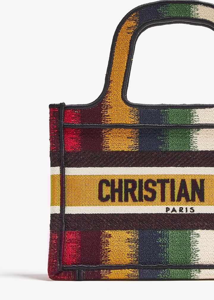 plxbzu1m5c5zw3mk4lu-yellow_3.jpg?ts=20240803030516