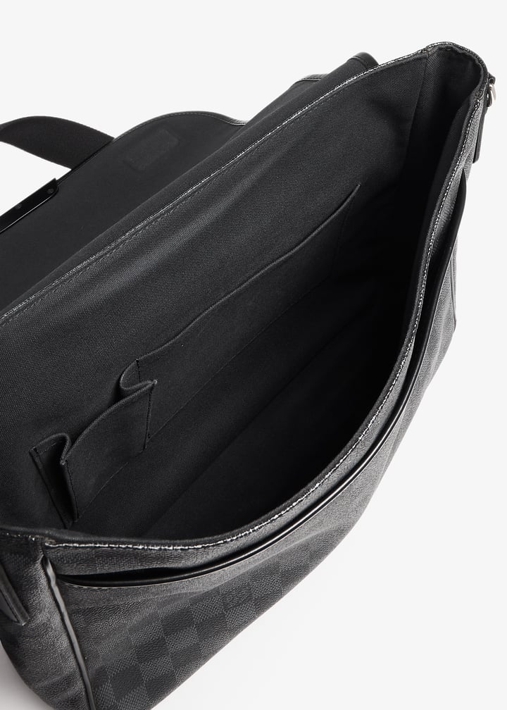 plxe565q0nyt8d38oq6-black_7.jpg?ts=20241009030517