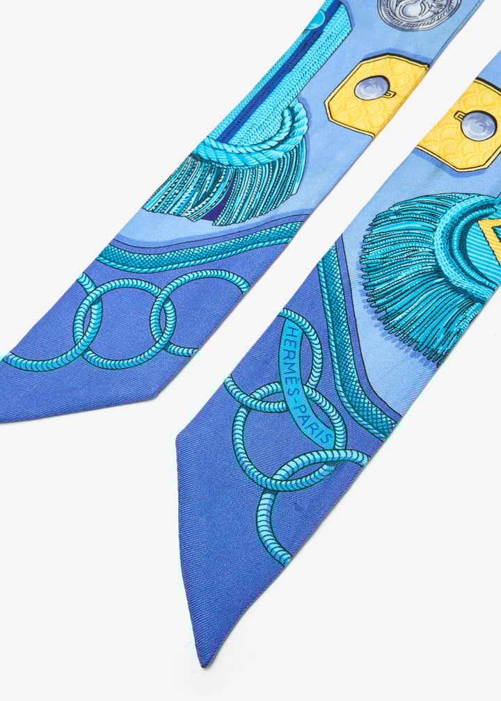 plxjsxorlc8zcrx5xqr-blue_3.jpg?ts=20250506032353