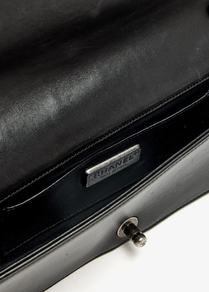 plxuj7cnxlpul22su5s-black_9.jpg?ts=20250729030543