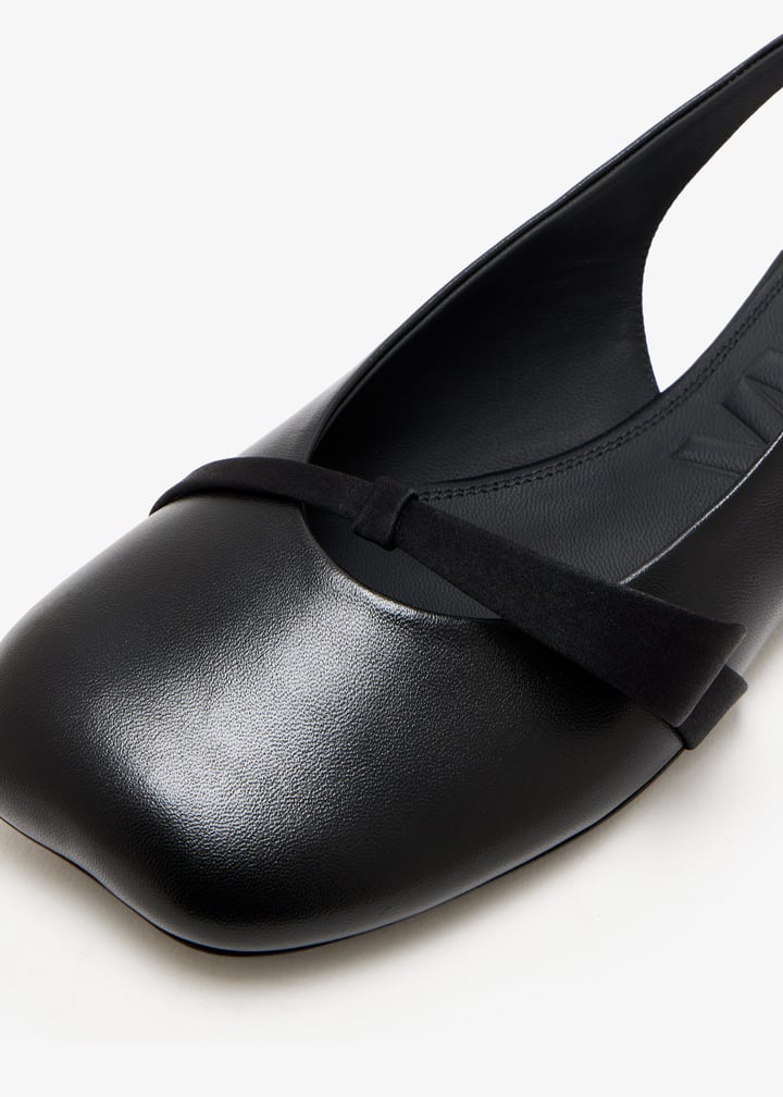 pupa-black_5.jpg?ts=20251107125309