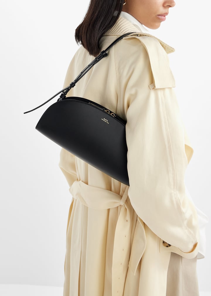☆韓国の人気☆【A.P.C.】☆CANVAS CANMILE 2.0 SHOULDER BA.G☆ A.P.C. Albane Saffiano Shoulder Bag / PXBJQ-F61172 / Black