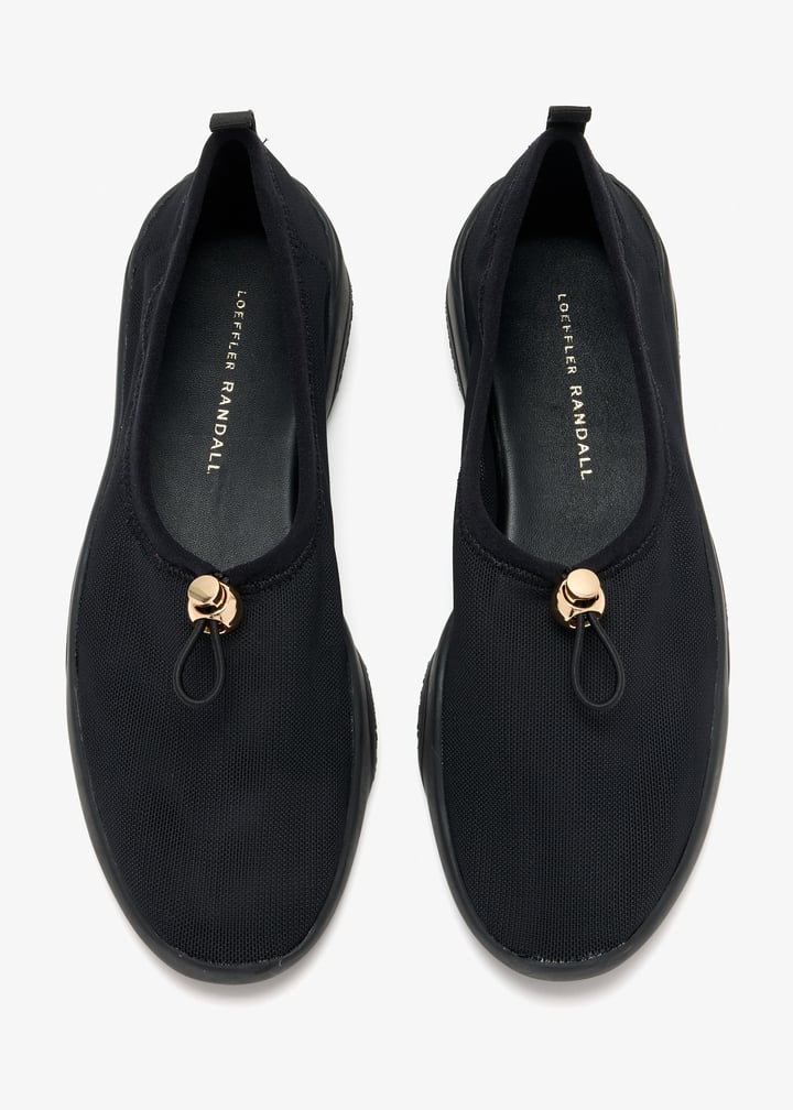 raina-meg-black_7.jpg?ts=20260409031301