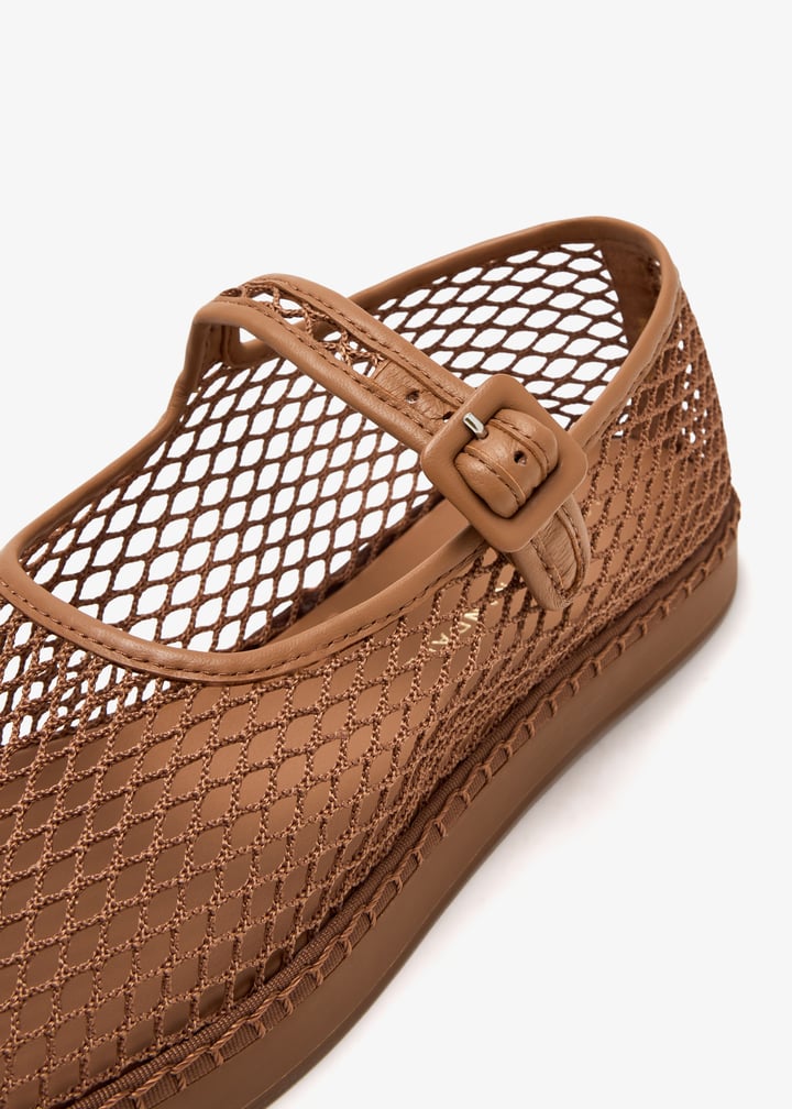 rita-nm-brown_5.jpg?ts=20250605031347