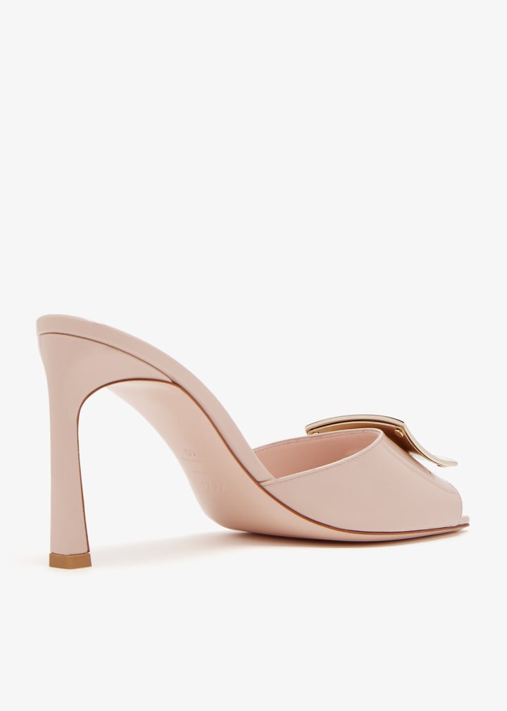 ROGER VIVIER TROMPETTE ミュール Trompette Mules in patent leather Off White Woman