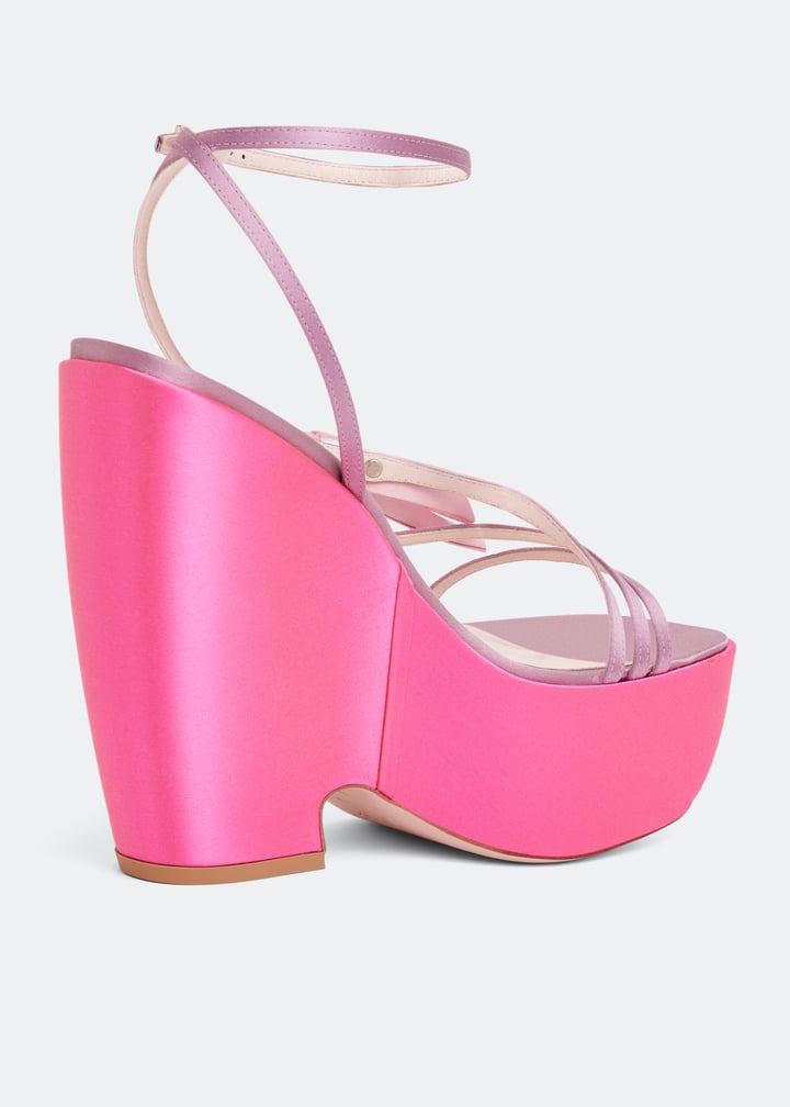 Roger Vivier Choc Bow wedge sandals for Women - Pink in UAE