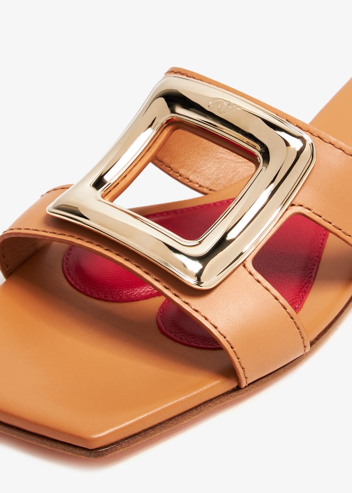 美品　Roger Vivier バックル付きハイヒール　37　玉虫　ブラウン ブラック Woman ヴィルギュル パテントレザー スリングバック