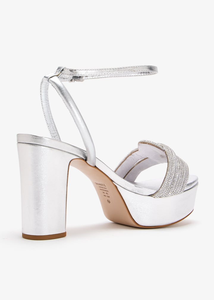 s2034601600003-x1dh2-x4hz_6.jpg?ts=20250820030547