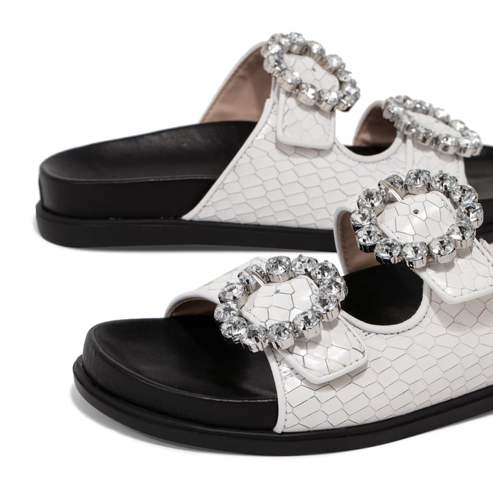 s2046400090001ux1b76-x89_2.jpg?ts=20220505184509