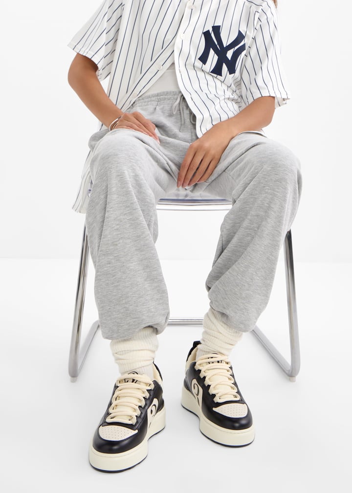 s3003-blkwht_3.jpg?ts=20250418030530