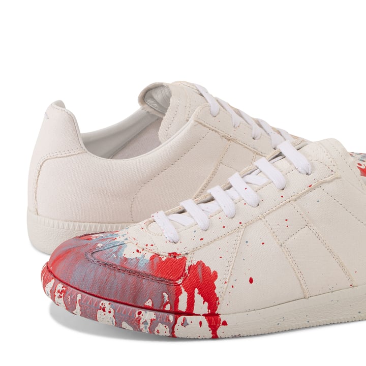 MAISON MARGIELA 
ナンバー ロゴ シルバー スリムブレスレット Maison Margiela Replica low-top Leather Sneakers | White