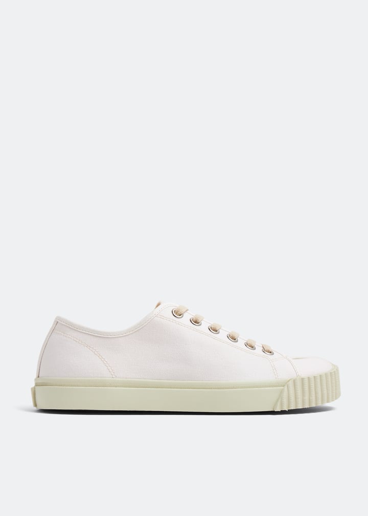 Maison Margiela Tabi low sneakers for Men - White in UAE