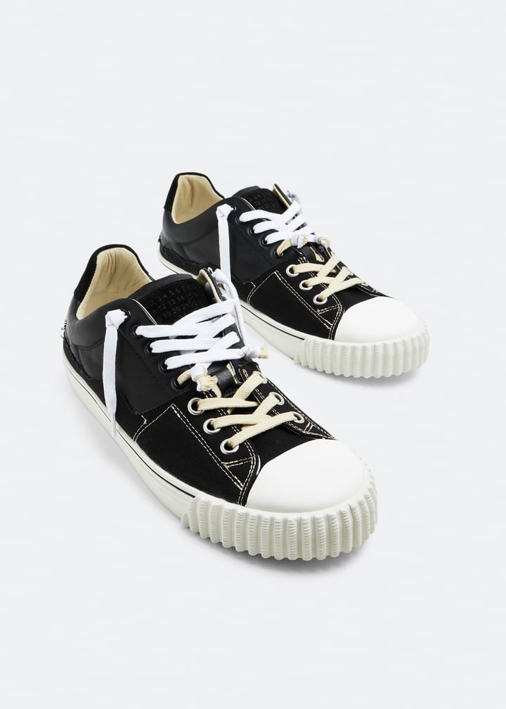 Maison Margiela New Evolution sneakers for Men - Black in