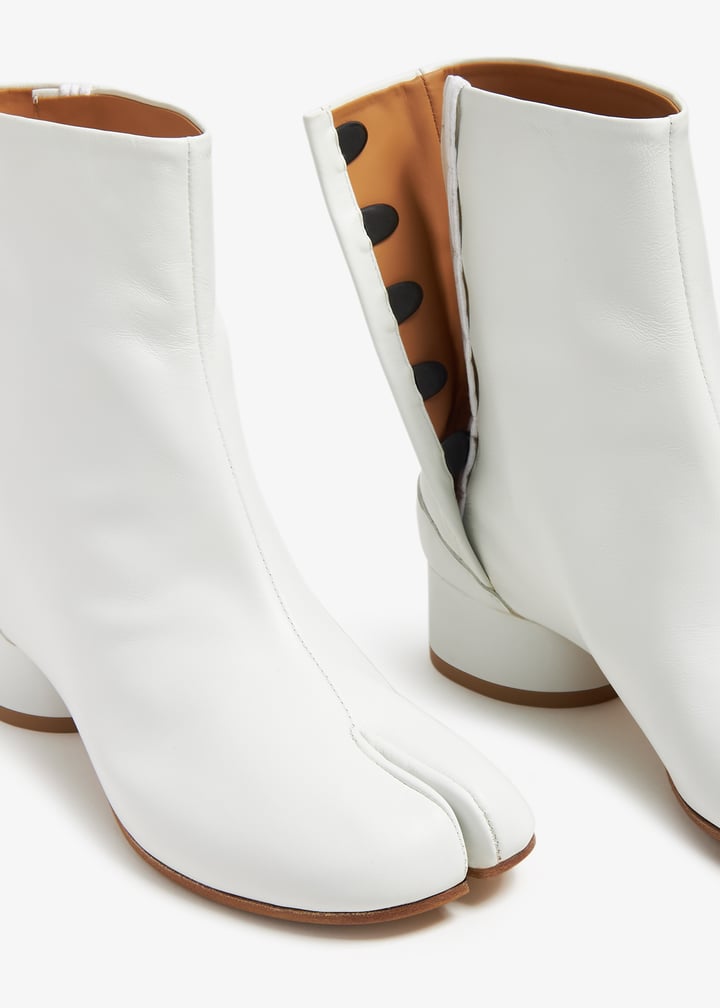 Maison Margiela Tabi ankle boots for Women - White in UAE